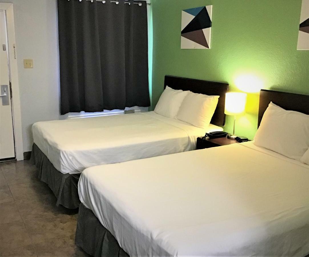 Hwy 59 Motel Laredo Medical Center エクステリア 写真